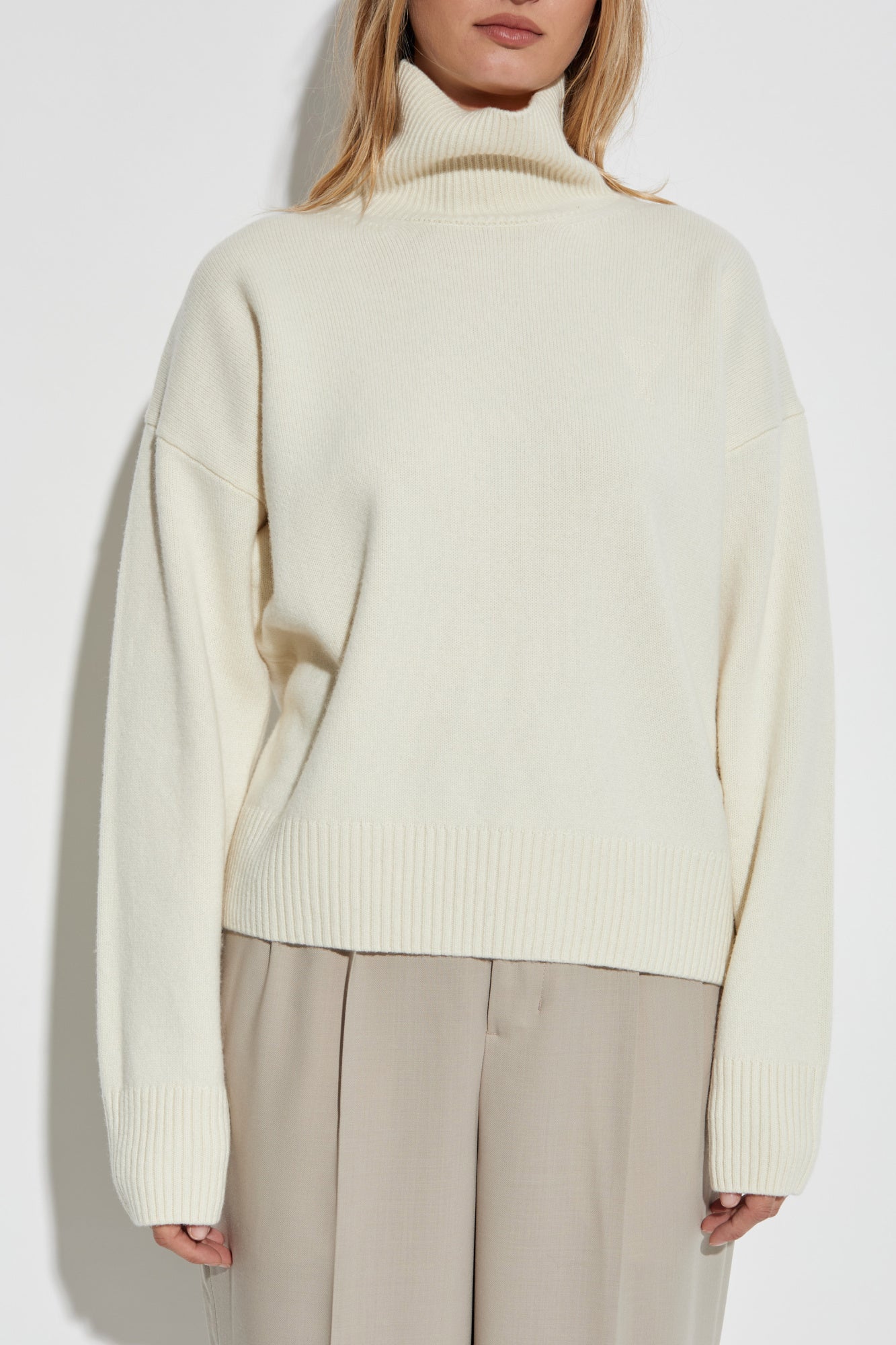 Ami Alexandre Mattiussi Cream Wool Turtleneck With Logo