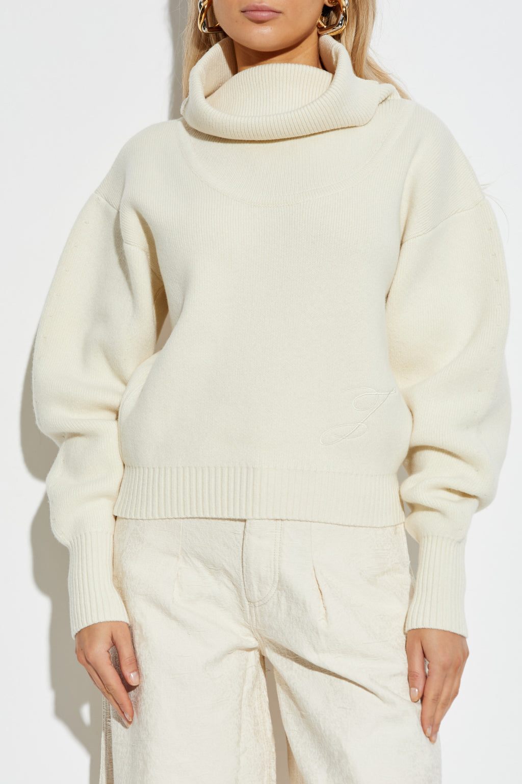 Jacquemus Cream Wool Turtleneck ‘Pallone’