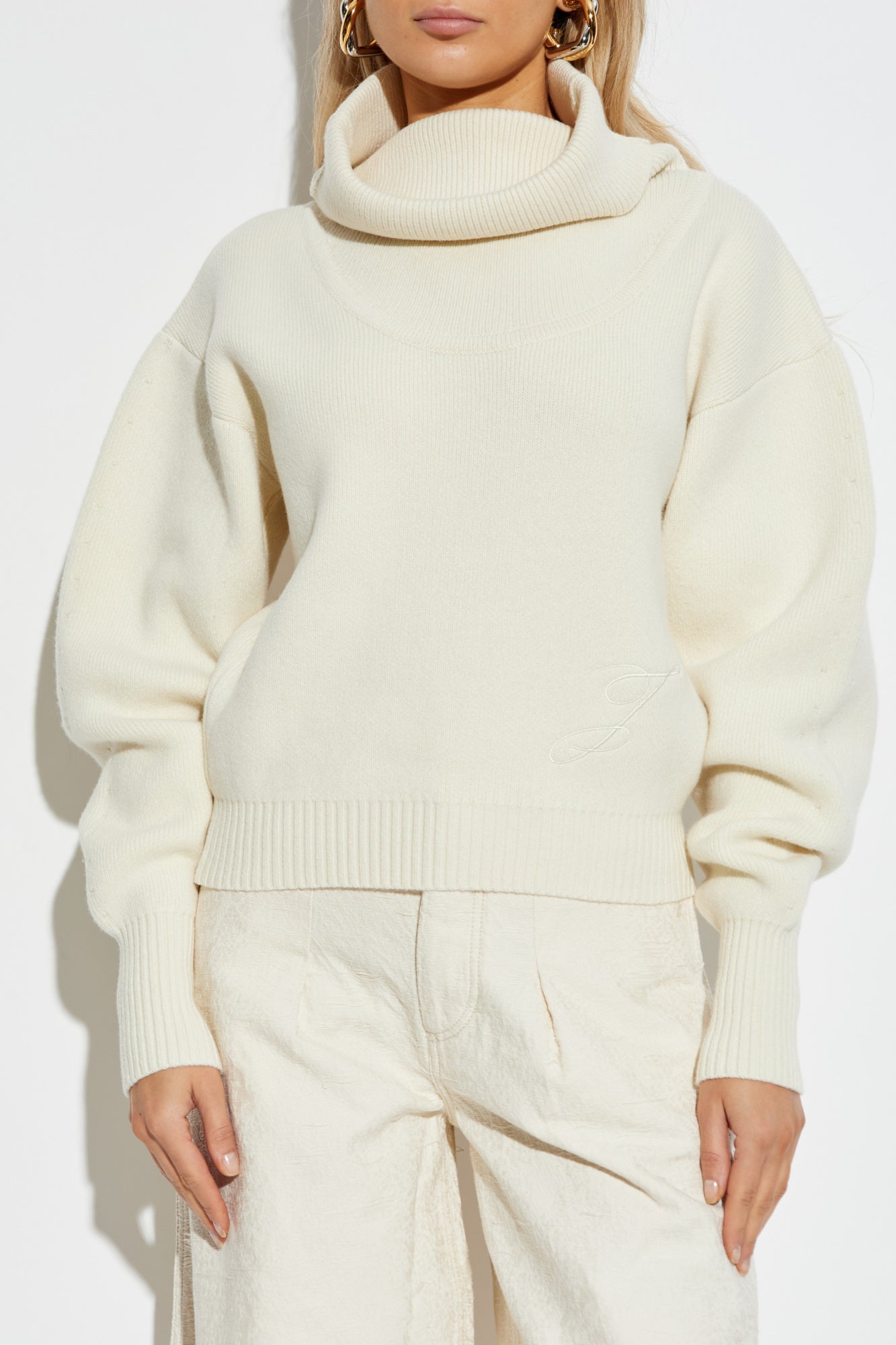 Jacquemus Cream Wool Turtleneck ‘Pallone’