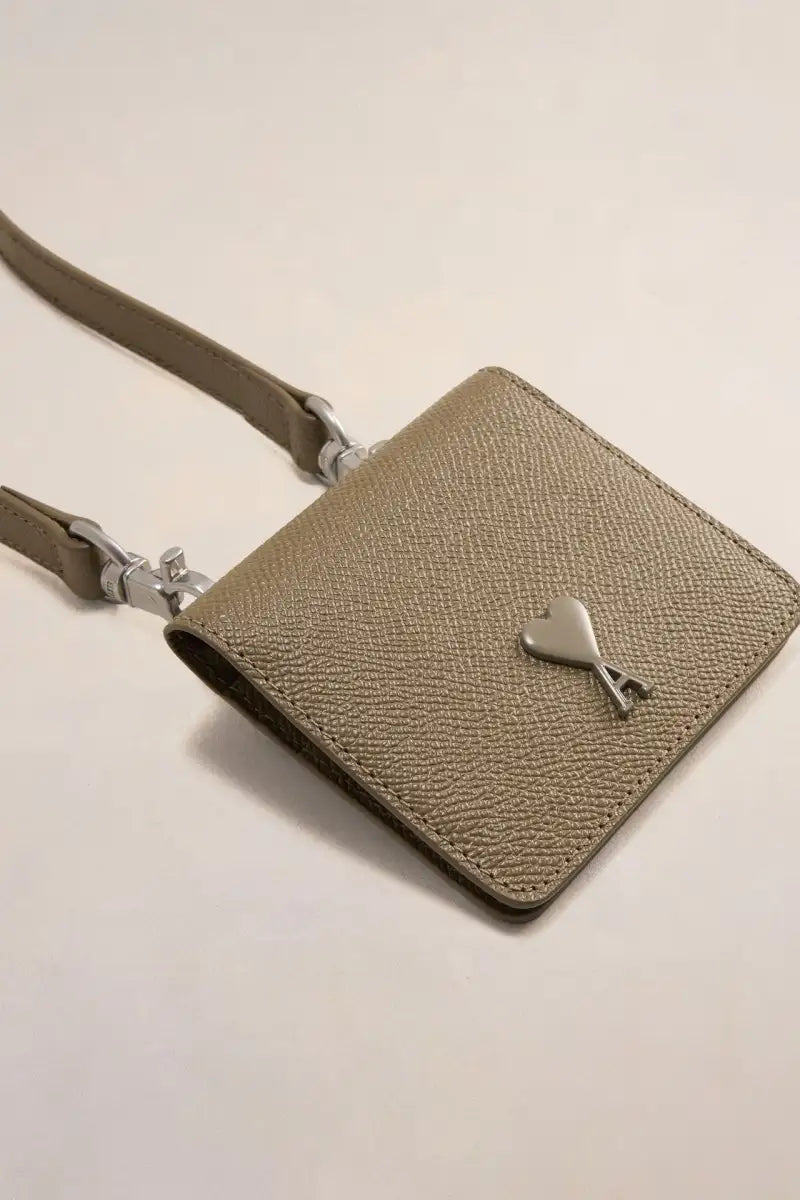 Ami Paris Сумка зелена Ami De Coeur USL101.AL0036281