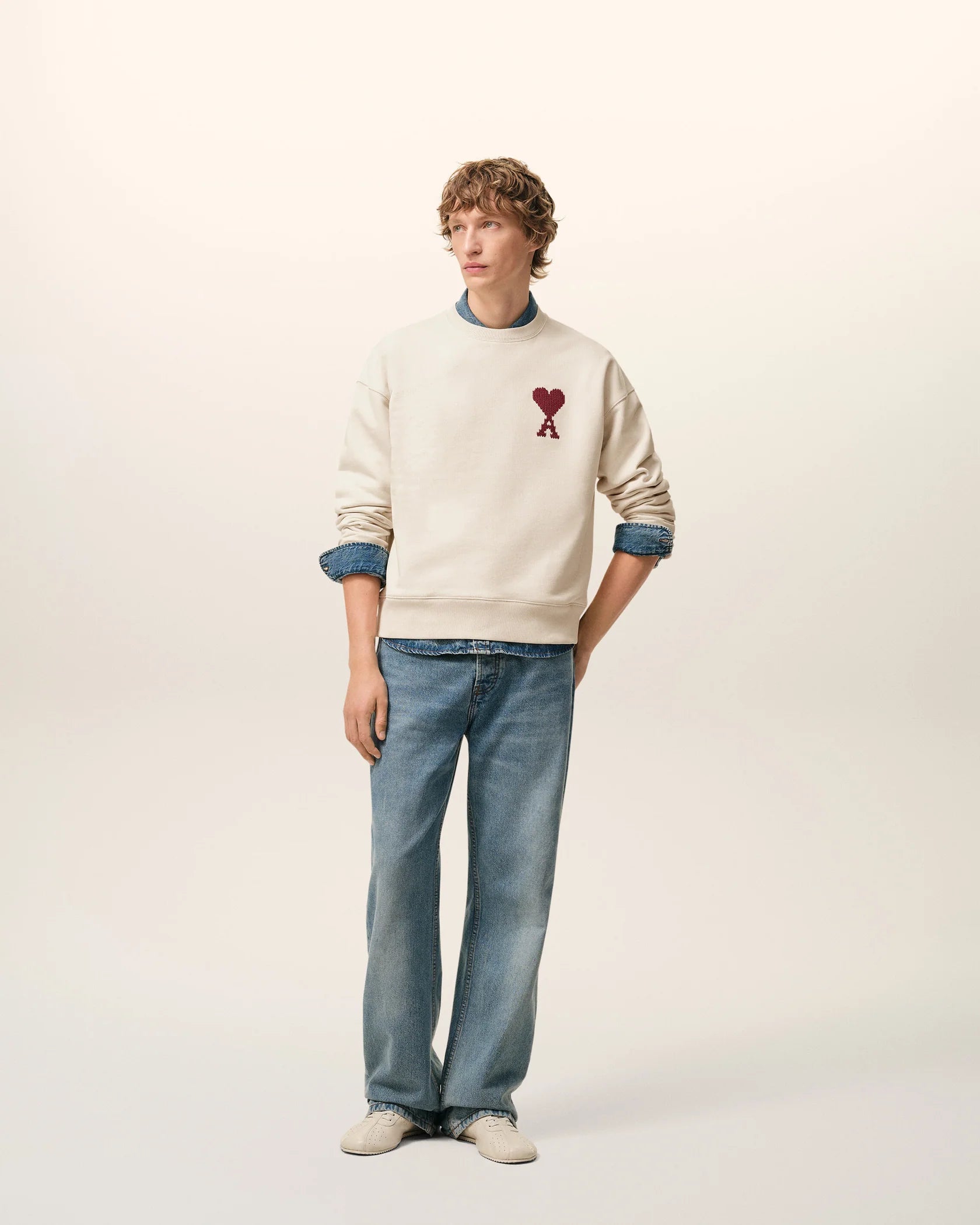 Ami Paris Світшот бежевий Ami De Coeur USW778.747.A016