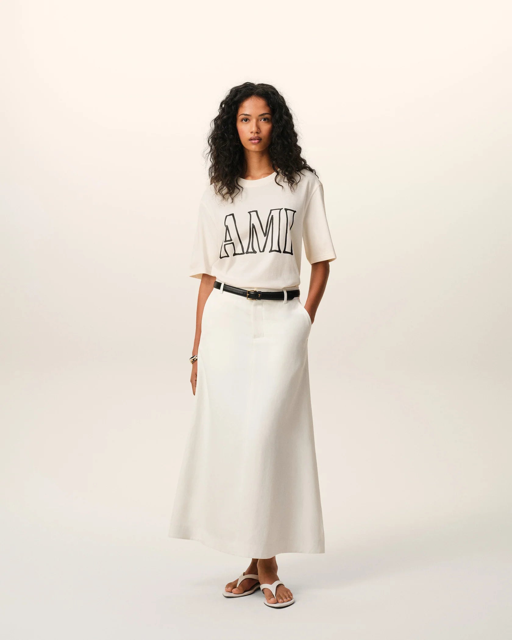Ami Paris Футболка бежева UTS380.726.136