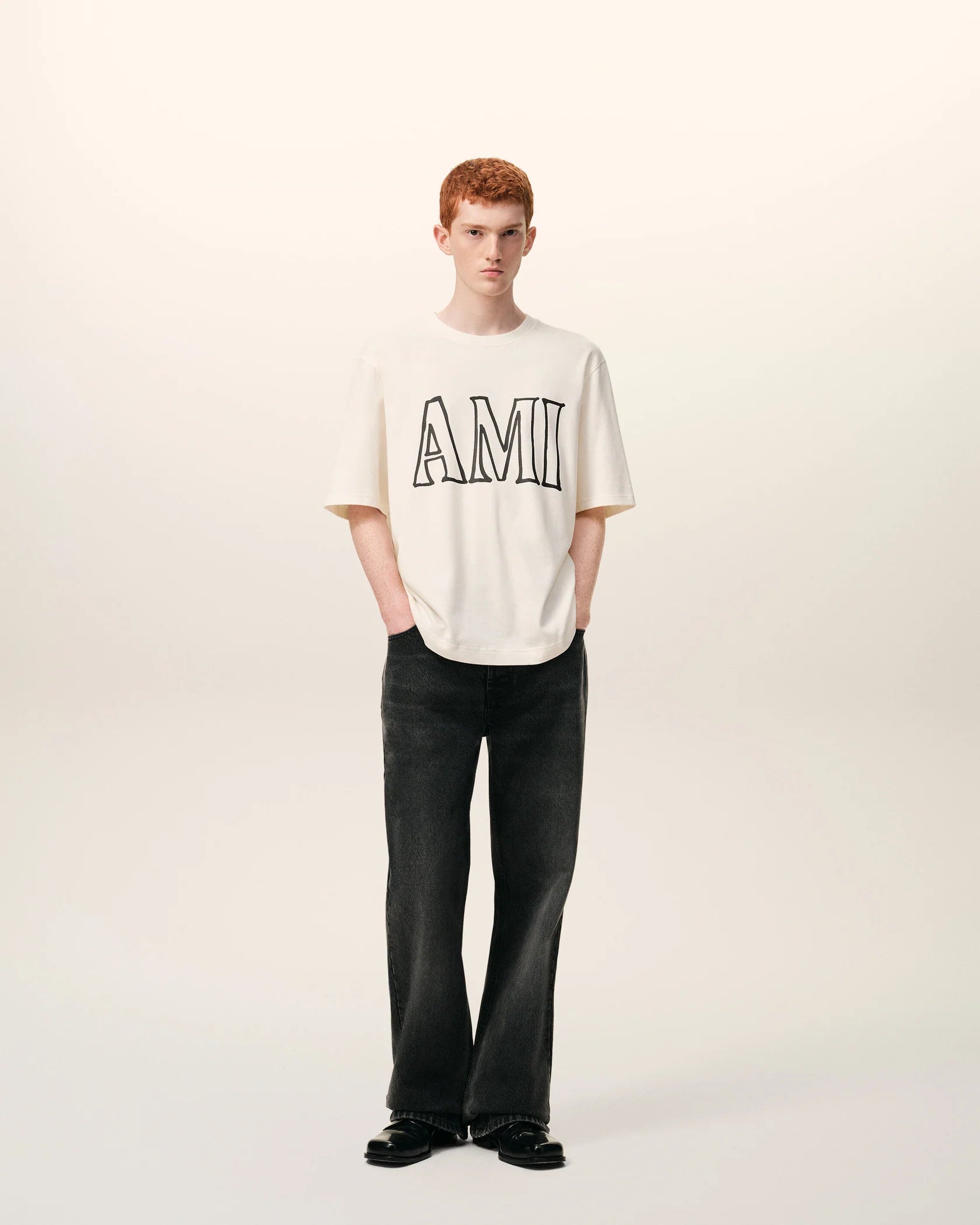 Ami Paris Футболка бежева UTS380.726.136
