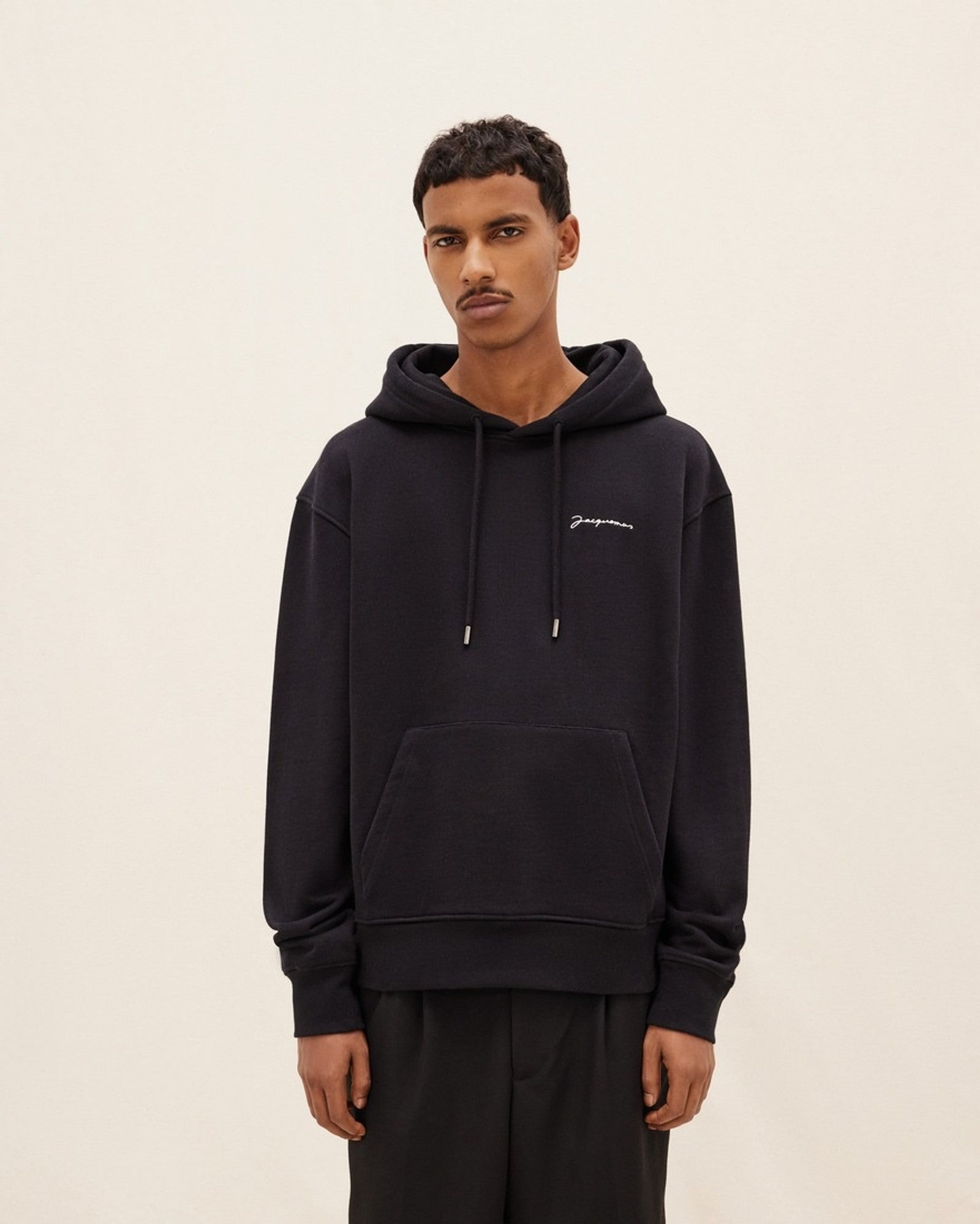Jacquemus Світшот чорний 226JS310-2120-990